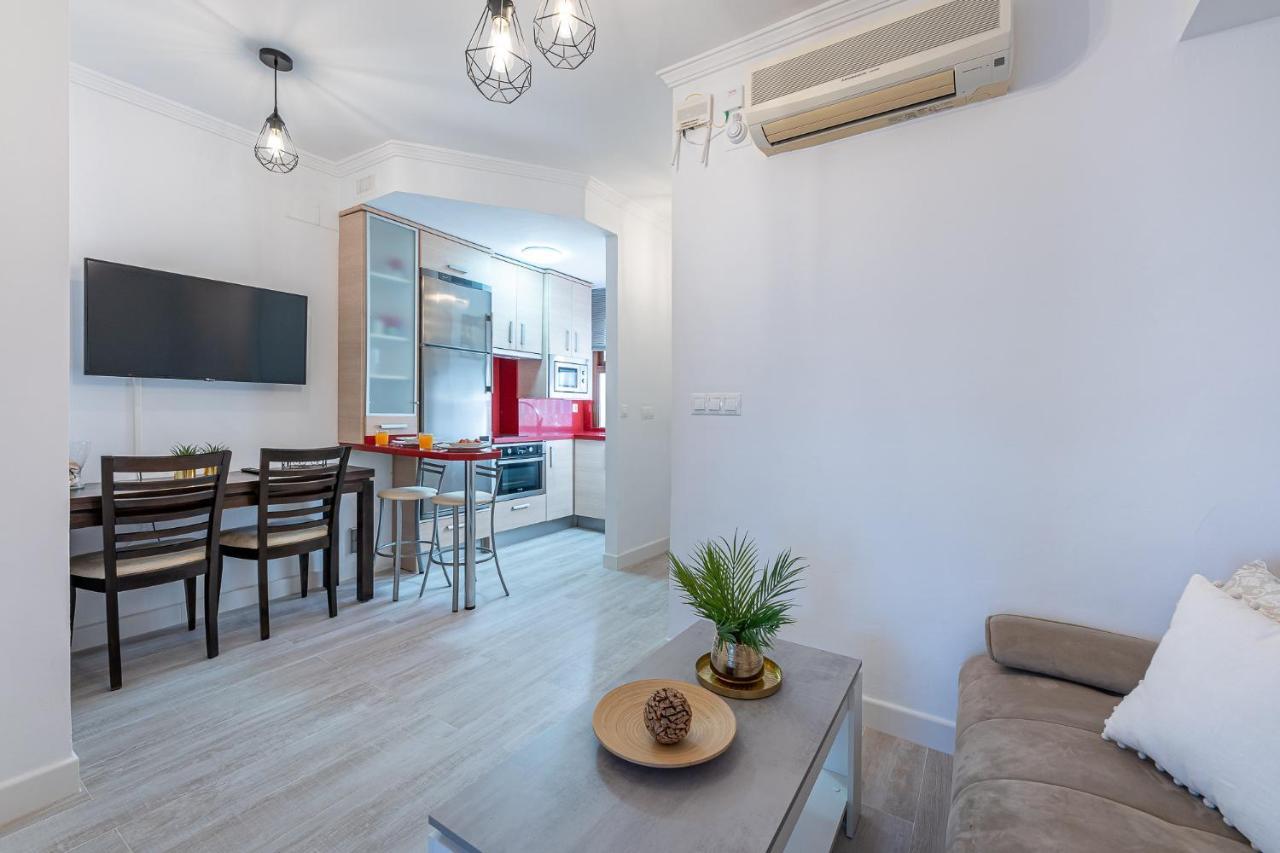 797 Holiday Rentals- Apartamento En Aloha Playa Frente Al Mar Benalmadena Bagian luar foto